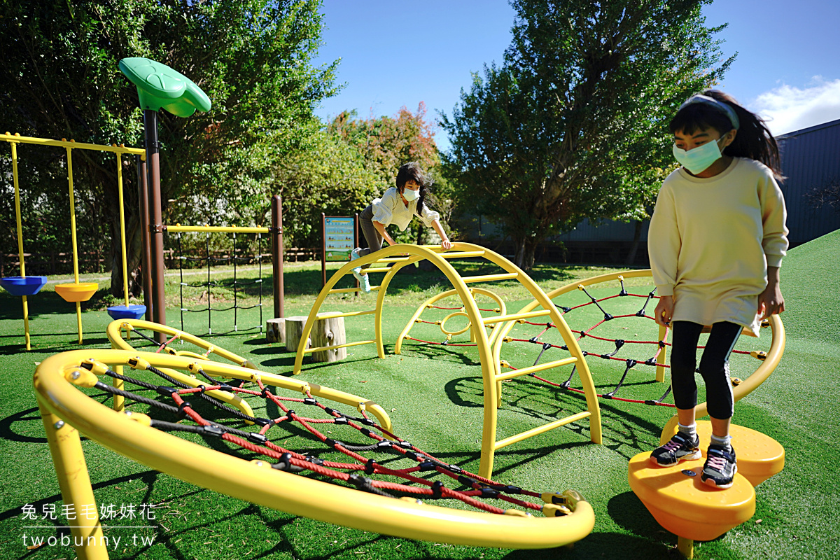 新竹親子景點》竹東鐵道親子公園～秘境綠地遊戲場，攀爬山丘、隧道、滾輪溜滑梯｜免費景點 @兔兒毛毛姊妹花