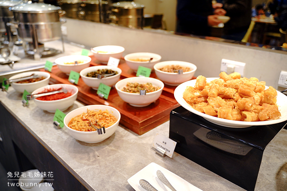 台中港酒店｜台中親子飯店推薦～親子主題房、遊戲室賽車場、免費接駁車逛三井 outlet @兔兒毛毛姊妹花