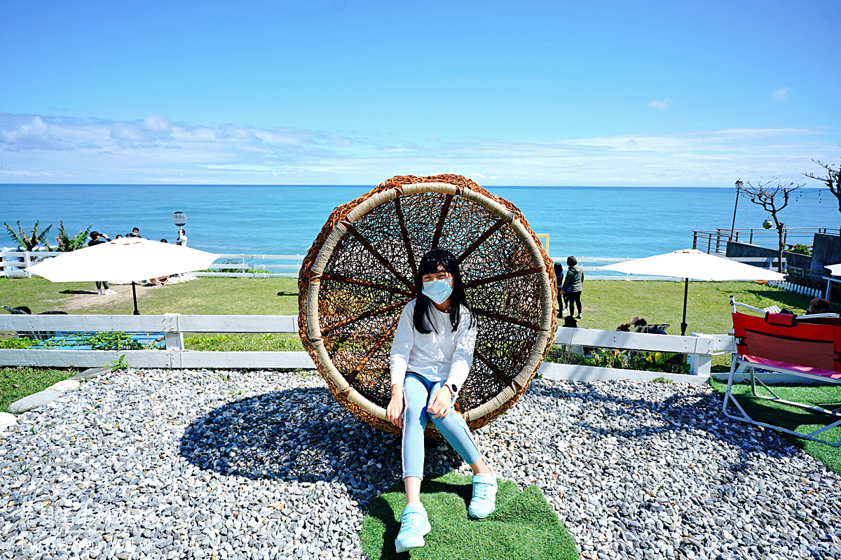 花蓮海景咖啡》浪慢咖啡～海景第一排夢幻美拍 IG 咖啡廳，望著太平洋悠閒下午茶 @兔兒毛毛姊妹花