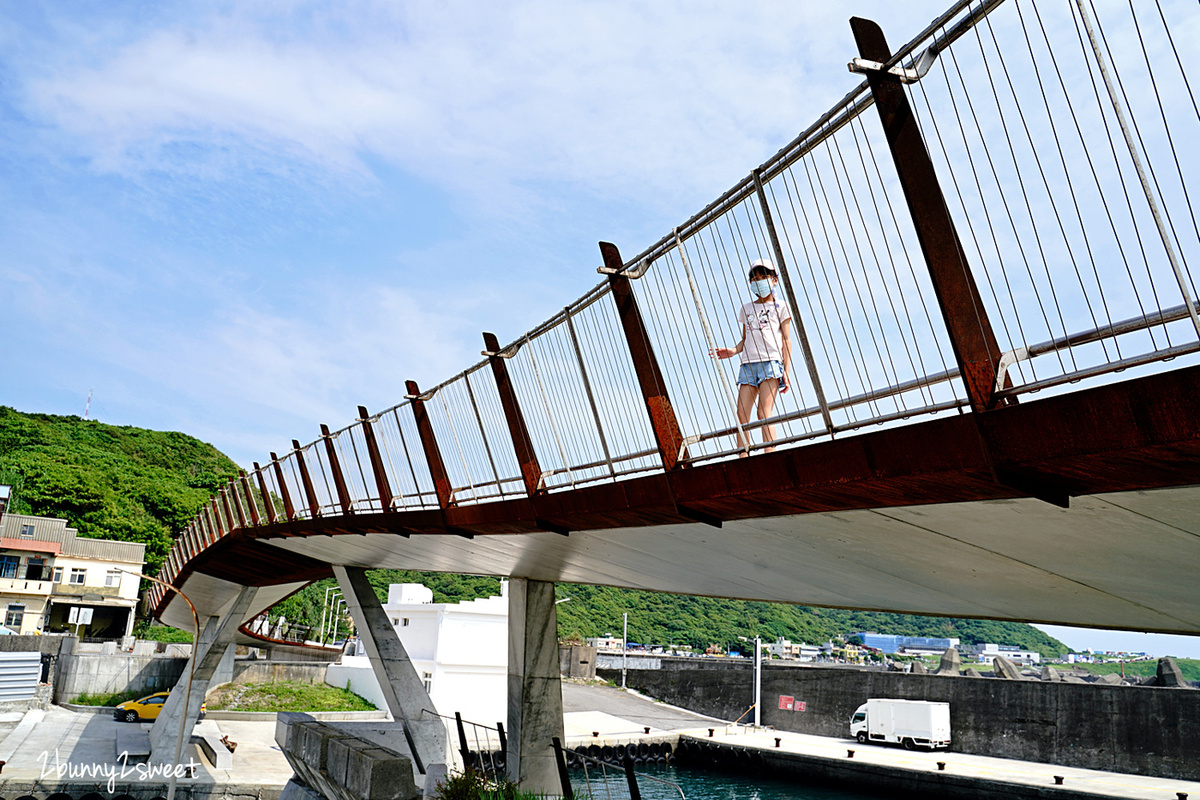 基隆景點【望海巷跨海景觀橋】360度無敵山海美景自行車道，串連海科館、潮境公園 @兔兒毛毛姊妹花