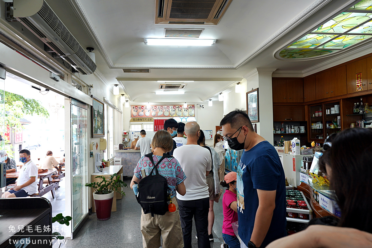 台東美食》東河包子～走台11線經過時都一定要停下來買的老字號好吃包子 @兔兒毛毛姊妹花