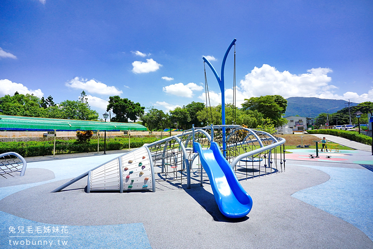 竹崎親水公園｜嘉義免費戲水區、特色遊戲場、天空走廊、溪谷吊橋一次玩 @兔兒毛毛姊妹花