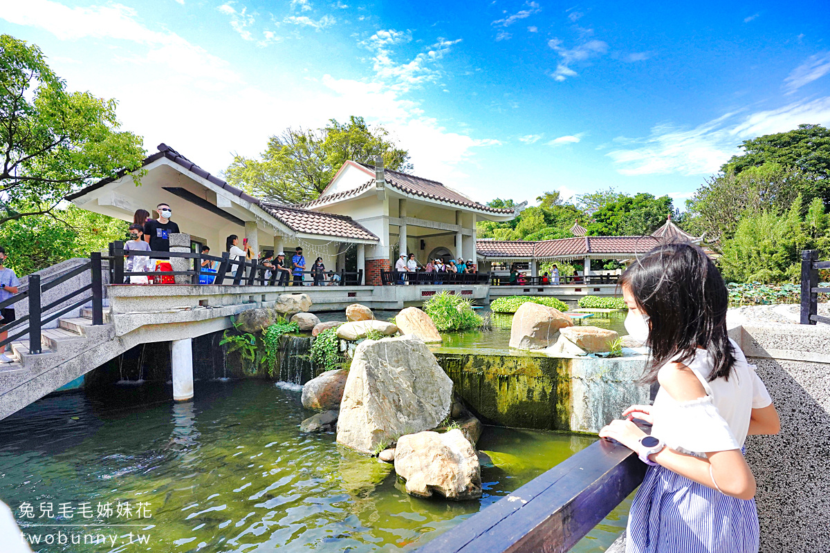 台中市港區藝術中心｜隱藏版閩南風庭園好美好好拍，入園停車都免費 @兔兒毛毛姊妹花