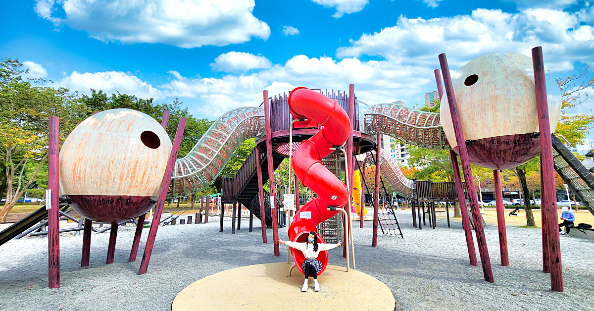 保安兒童貨櫃主題公園｜高雄景點全新開放鳳山機器人公園可愛又好玩!! @兔兒毛毛姊妹花