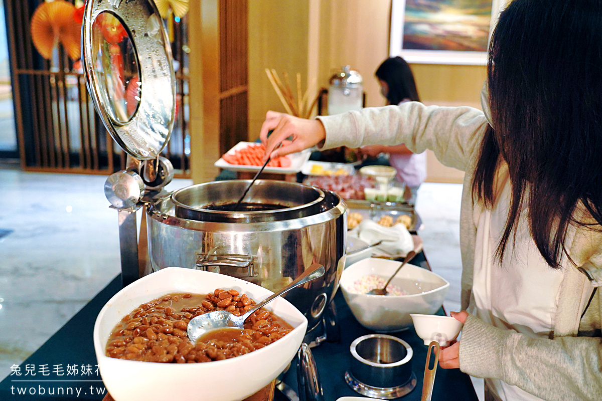 綠舞國際觀光飯店｜宜蘭五結親子飯店日式浴衣體驗、可愛萌寵互動、嗨翻天跳跳床 @兔兒毛毛姊妹花