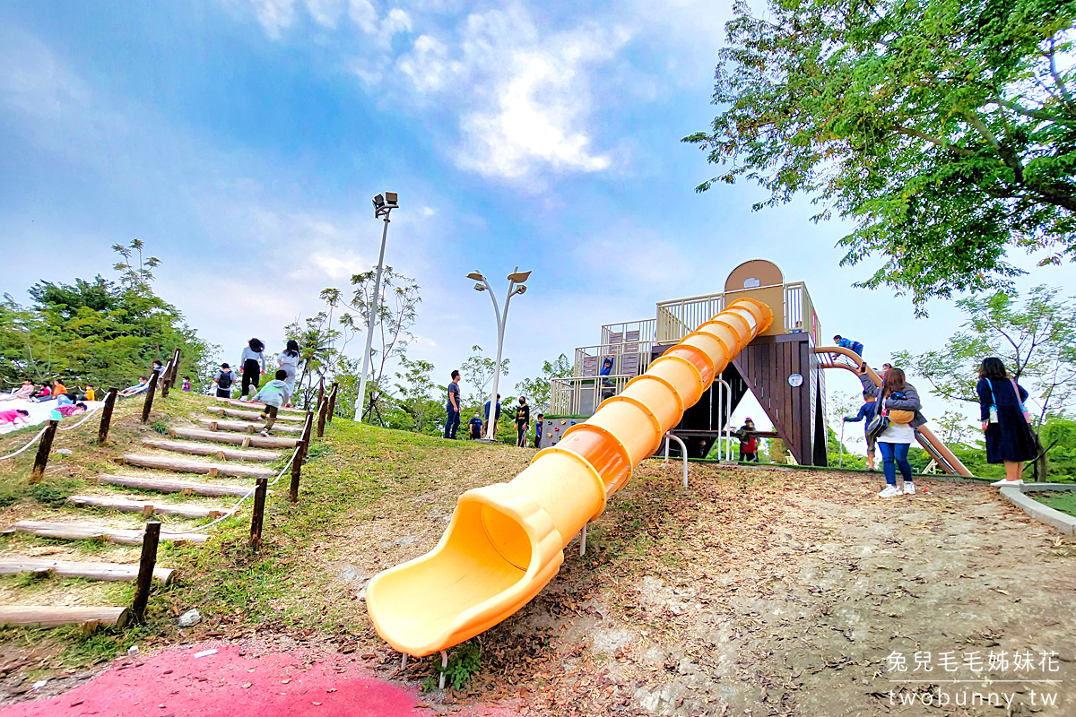 屏東特色公園》潮好玩幸福村～大沙坑、溜滑梯、攀爬塔、兒童版極限體能王，還有文創市集好好逛 @兔兒毛毛姊妹花