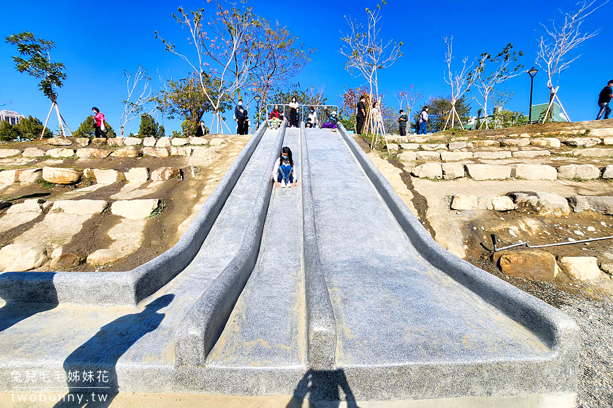 馬卡龍公園｜台中最嗨兒童遊戲場!! 全國最高11米高塔溜滑梯刺激好玩～ @兔兒毛毛姊妹花