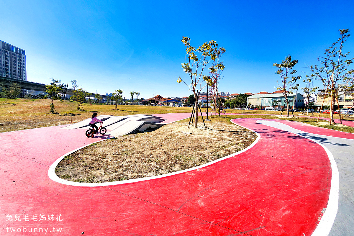 馬卡龍公園｜台中最嗨兒童遊戲場!! 全國最高11米高塔溜滑梯刺激好玩～ @兔兒毛毛姊妹花