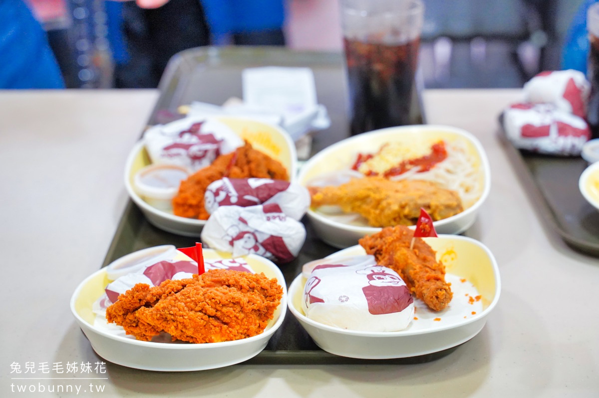 宿霧美食【Jollibee】快樂蜂～菲律賓速食店霸主!! 屌打麥當勞、肯德基的美味炸雞 @兔兒毛毛姊妹花