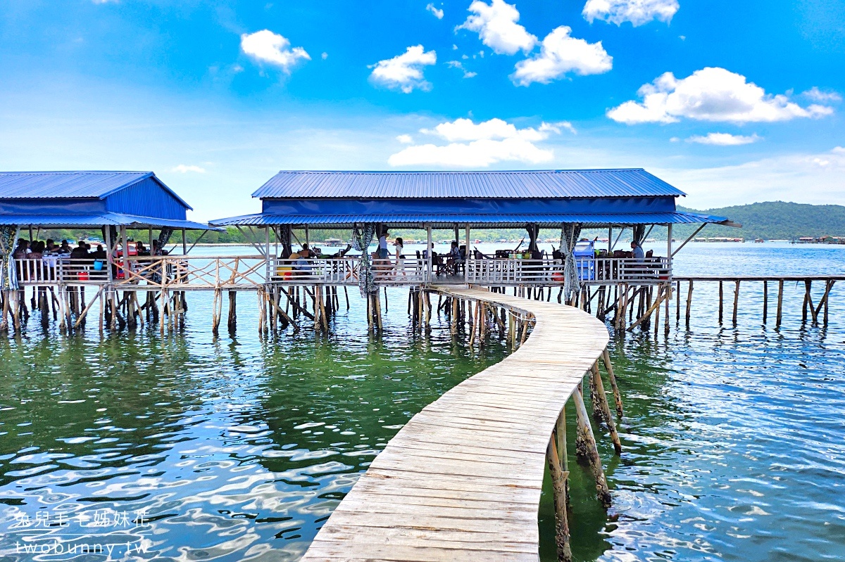 富國島美食 星星店 Con Sao Quán｜海星沙灘的海上屋海鮮餐廳，根本是網美餐廳 @兔兒毛毛姊妹花