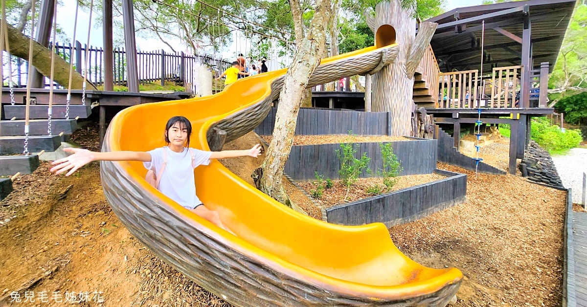 台中大坑美食》龍莊烤乳豬庭園餐廳～正宗手工炭火烤乳豬，外皮喀滋喀滋和餅乾一樣酥脆 @兔兒毛毛姊妹花