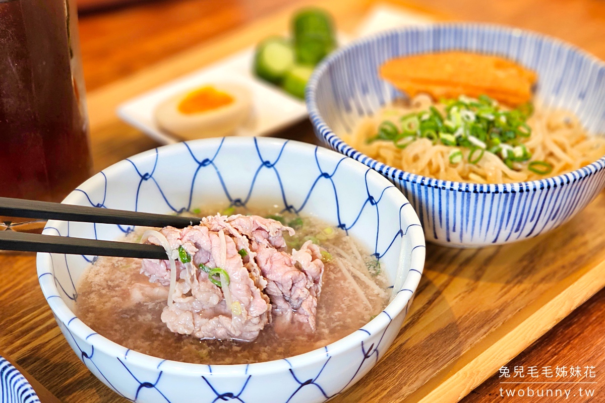 民生社區美食》虎笑麵屋～麻辣老虎麵尬溫體牛肉湯，松山區超人氣文青風格麵店 @兔兒毛毛姊妹花