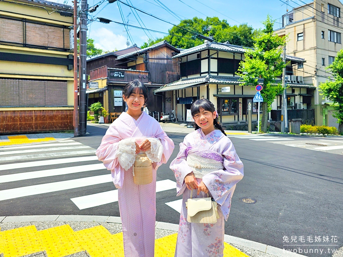 京都景點》八坂庚申堂~京都最繽紛的寺廟，清水寺順遊 IG 打卡熱門景點，轉彎就到八坂之塔 @兔兒毛毛姊妹花