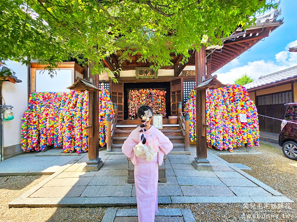 京都景點》八坂庚申堂~京都最繽紛的寺廟，清水寺順遊 IG 打卡熱門景點，轉彎就到八坂之塔 @兔兒毛毛姊妹花