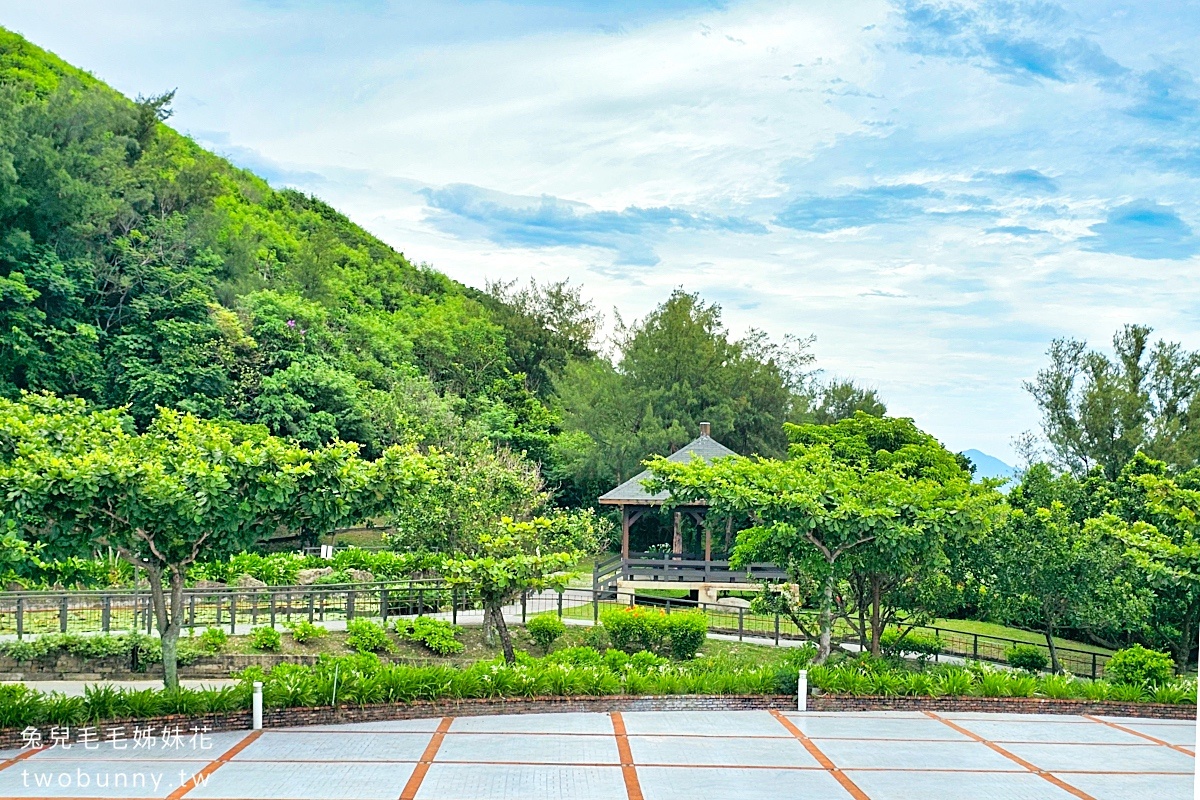 花蓮免費景點【花蓮遊客中心】隱藏版看海秘境!! 還有室內空間吹冷氣玩遊戲 @兔兒毛毛姊妹花