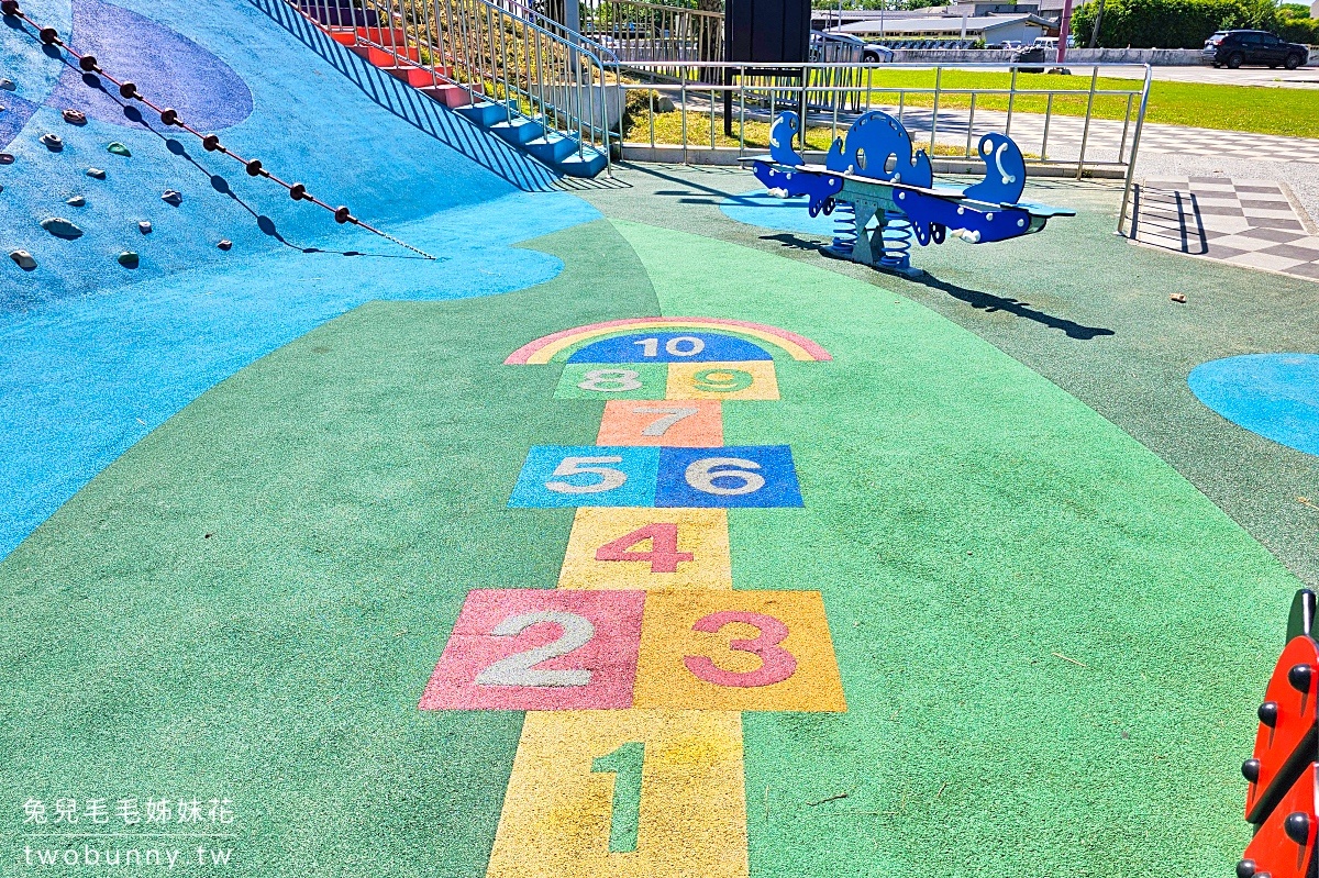 花蓮特色公園【東大門綠地公共融公園】東大門夜市旁免費溜滑梯公園，攀爬設施超放電 @兔兒毛毛姊妹花