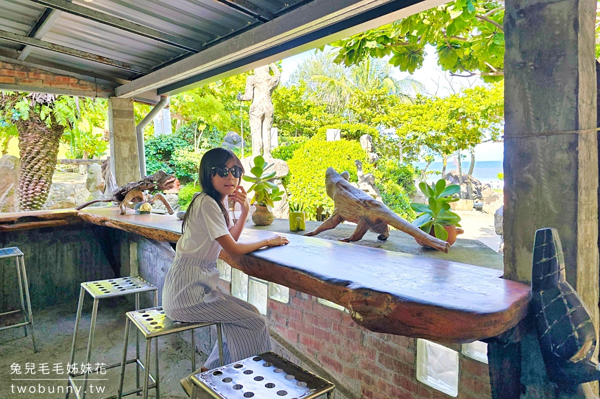 花蓮海景咖啡【牛山呼庭】台11線海岸公路的神秘網美咖啡，草原＋海景＋裝置藝術超好拍 @兔兒毛毛姊妹花