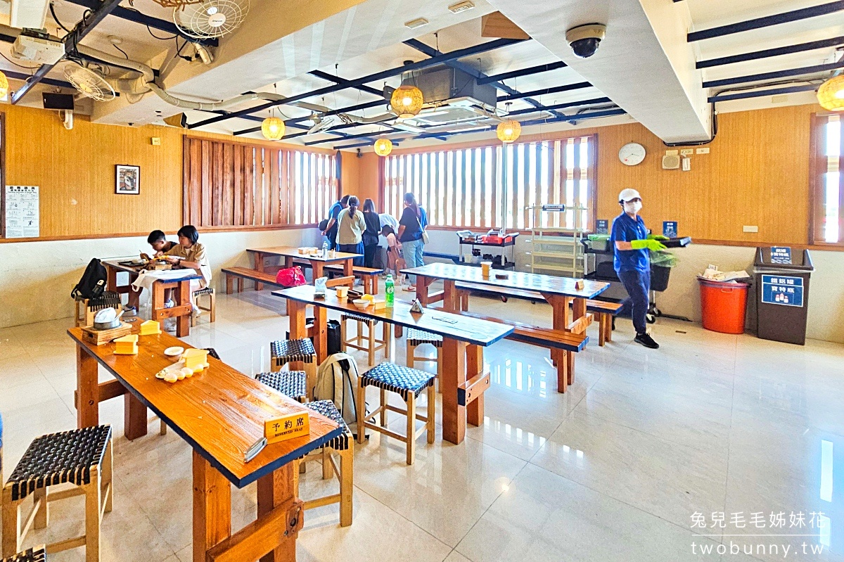 宜蘭五結景點【溪和水產觀光工廠】川燙海鮮、飯糰DIY，最好吃又好好玩的親子室內景 @兔兒毛毛姊妹花