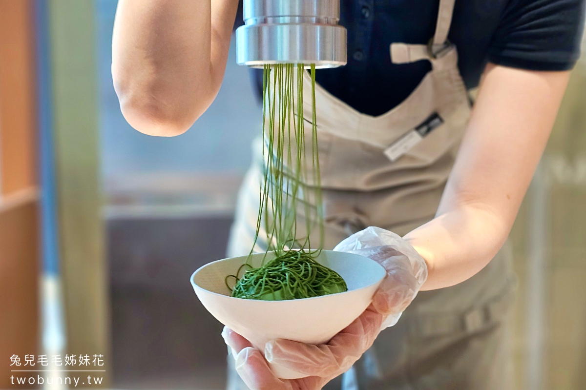 新店美食》MATCHA ONE 裕隆城～1毫米紗織蒙布朗快閃「新店誠品」，抹茶提拉米蘇必吃 @兔兒毛毛姊妹花