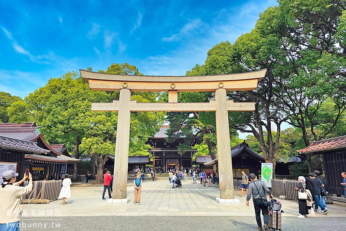 東京景點【明治神宮】參訪地圖、必拍重點攻略～大鳥居、百年森林，還有特色御守 @兔兒毛毛姊妹花