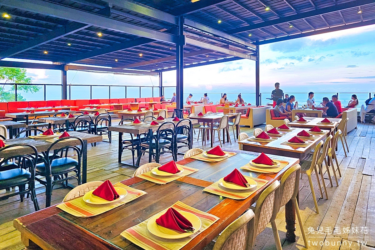 宿霧景點》Top of Cebu～宿霧最美景觀餐廳，百萬夜景太美麗，餐點好吃又便宜 @兔兒毛毛姊妹花