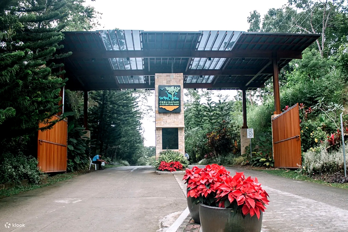 宿霧景點【宿霧野生動物園】Cebu Safari and Adventure Park～菲律賓最大最好玩動物園 @兔兒毛毛姊妹花