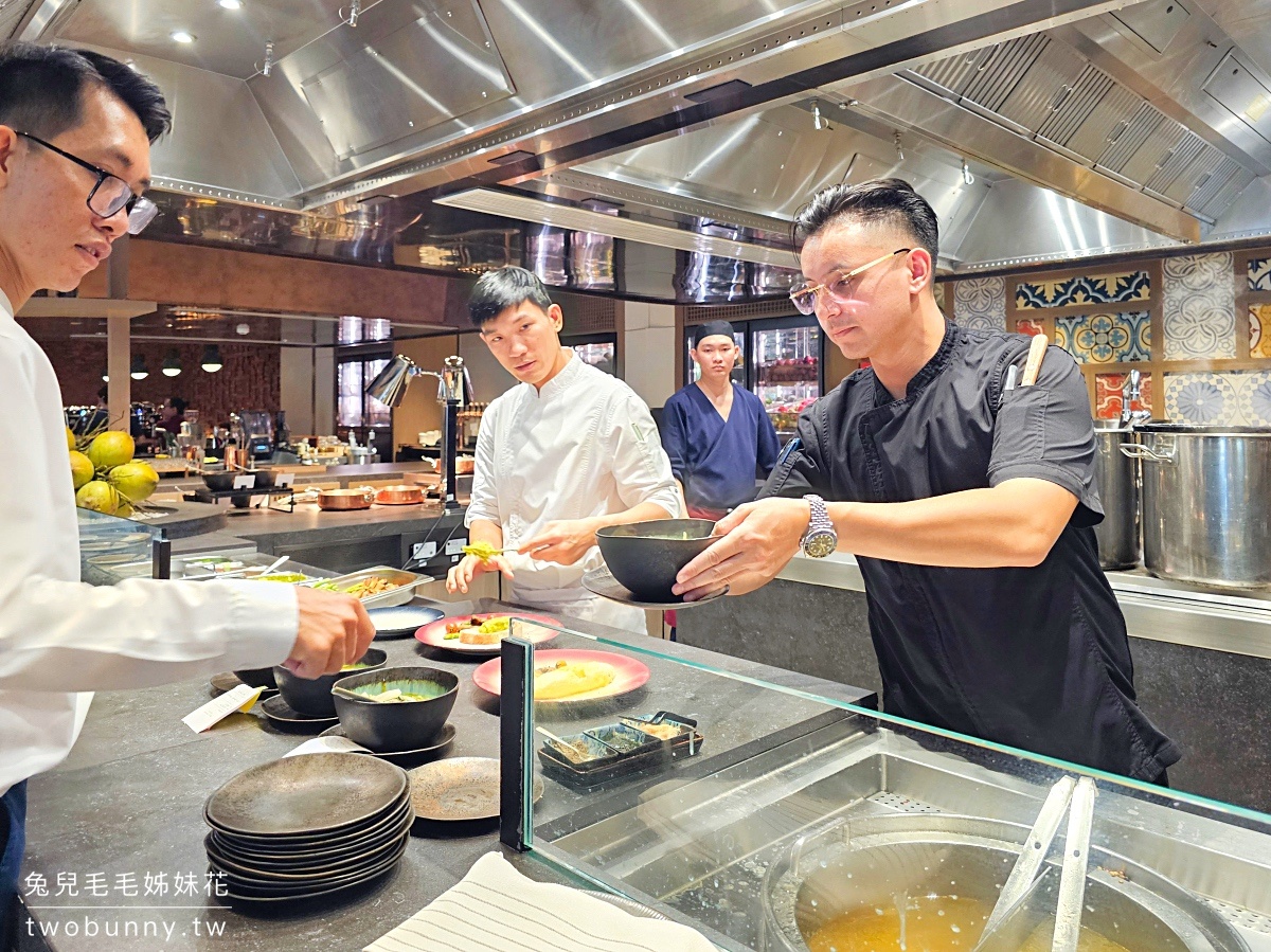 富國島美食【Rice Market】富國島麗晶酒店早餐一早就吃單點牛排，自助吧還超澎湃 @兔兒毛毛姊妹花