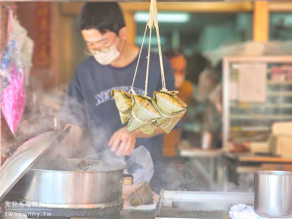 彰化員林美食【東門賴家碗粿】在地人也在排的60年古早味碗粿，「芋蔥」也必點 @兔兒毛毛姊妹花