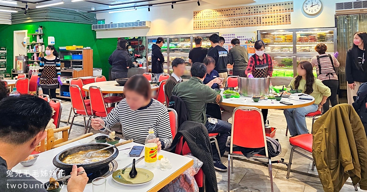 南京三民美食【彰化肉圓魷魚羹】南京公寓市場排隊老店，肉圓、魷魚羹、豬腸湯都美味 @兔兒毛毛姊妹花