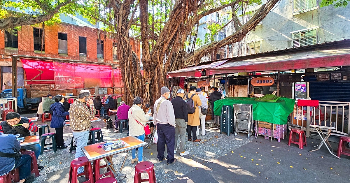 大稻埕美食》阿桂姨原汁排骨湯｜慈聖宮美食街必吃50年老店，排骨湯超清甜還能免費續湯 @兔兒毛毛姊妹花