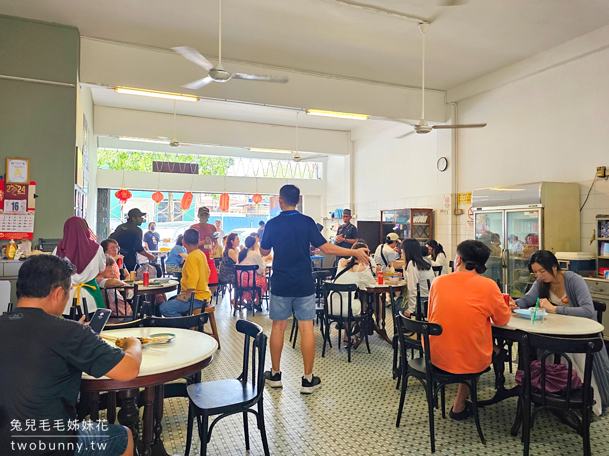 沙巴美食【悅昌茶室】加雅街排隊排翻的現烤沙嗲，一串一元又香又嫩好吃爆表 @兔兒毛毛姊妹花