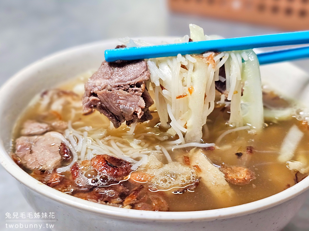 沙巴美食【悅昌茶室】加雅街排隊排翻的現烤沙嗲，一串一元又香又嫩好吃爆表 @兔兒毛毛姊妹花