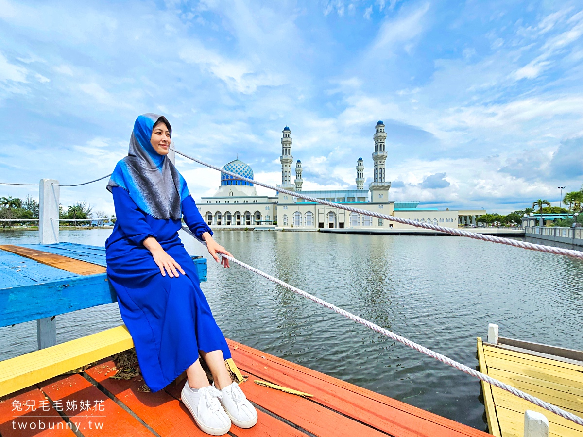 沙巴景點【水上清真寺 City Mosque】亞庇必訪最夢幻水上伊斯蘭教堂，夕陽倒影美炸 @兔兒毛毛姊妹花