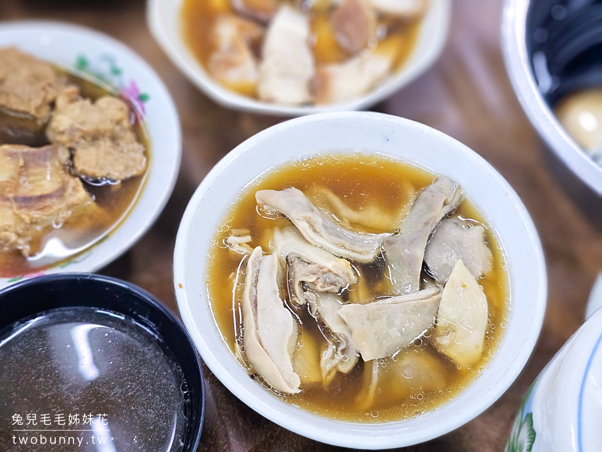 沙巴美食【佑記肉骨茶】YU KEE BAK KUT TEH～亞庇加雅街必吃老字號排隊美食 @兔兒毛毛姊妹花