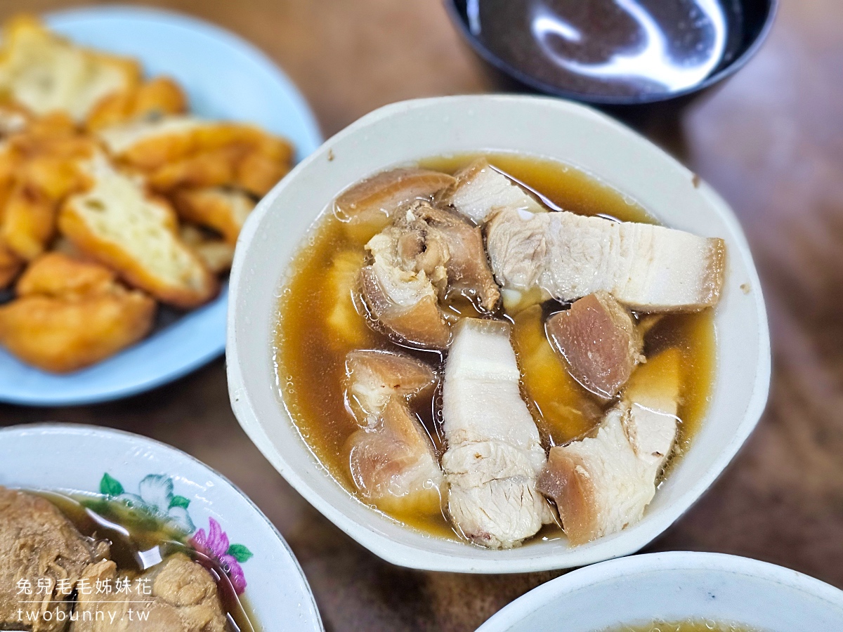 沙巴美食【佑記肉骨茶】YU KEE BAK KUT TEH～亞庇加雅街必吃老字號排隊美食 @兔兒毛毛姊妹花