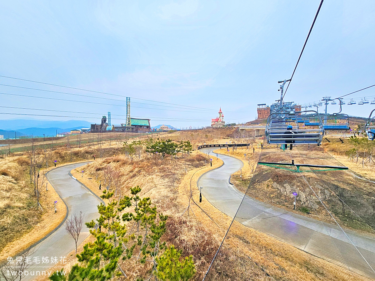 釜山斜坡滑車 Skyline Luge Busan｜大人小孩都能駕駛無動力卡丁車飆速甩尾 @兔兒毛毛姊妹花