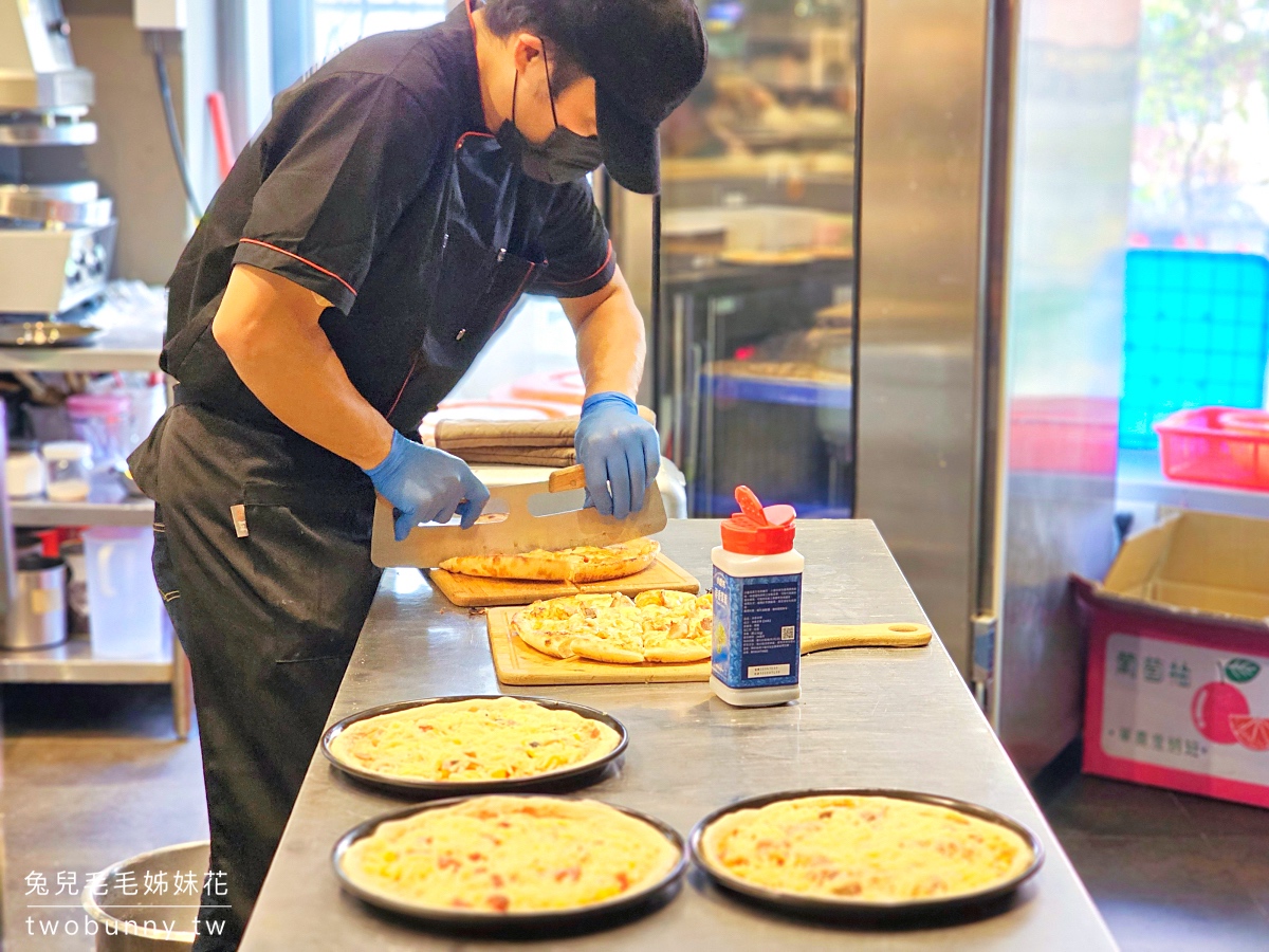 饗犇牛排館｜大戈壁集團新開幕比薩、炸雞吃到飽只要339元，加60元有排餐｜台北吃到飽 @兔兒毛毛姊妹花