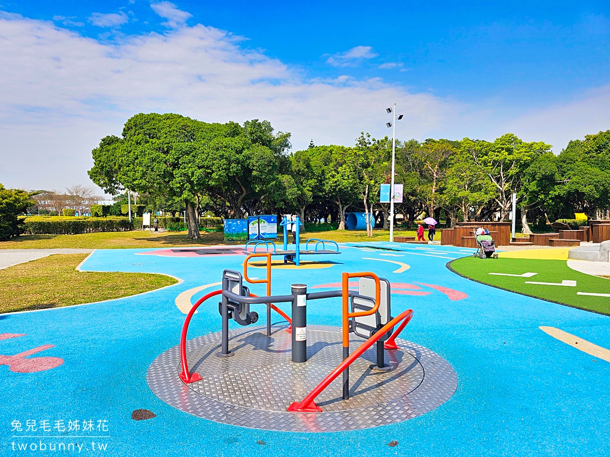 新生公園地球旅行遊戲場｜台北特色公園高難度攀爬雙塔溜滑梯，玩設施還能看飛機 @兔兒毛毛姊妹花