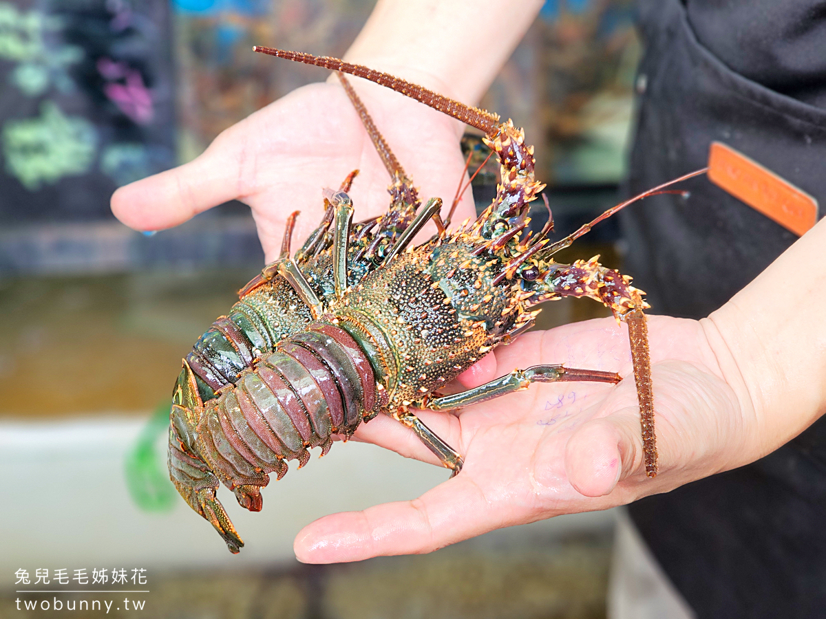 萬里美食「鮮滿樓海鮮料理」野柳地質公園旁高CP值海鮮餐廳，每人600吃澎湃龍蝦合菜 @兔兒毛毛姊妹花