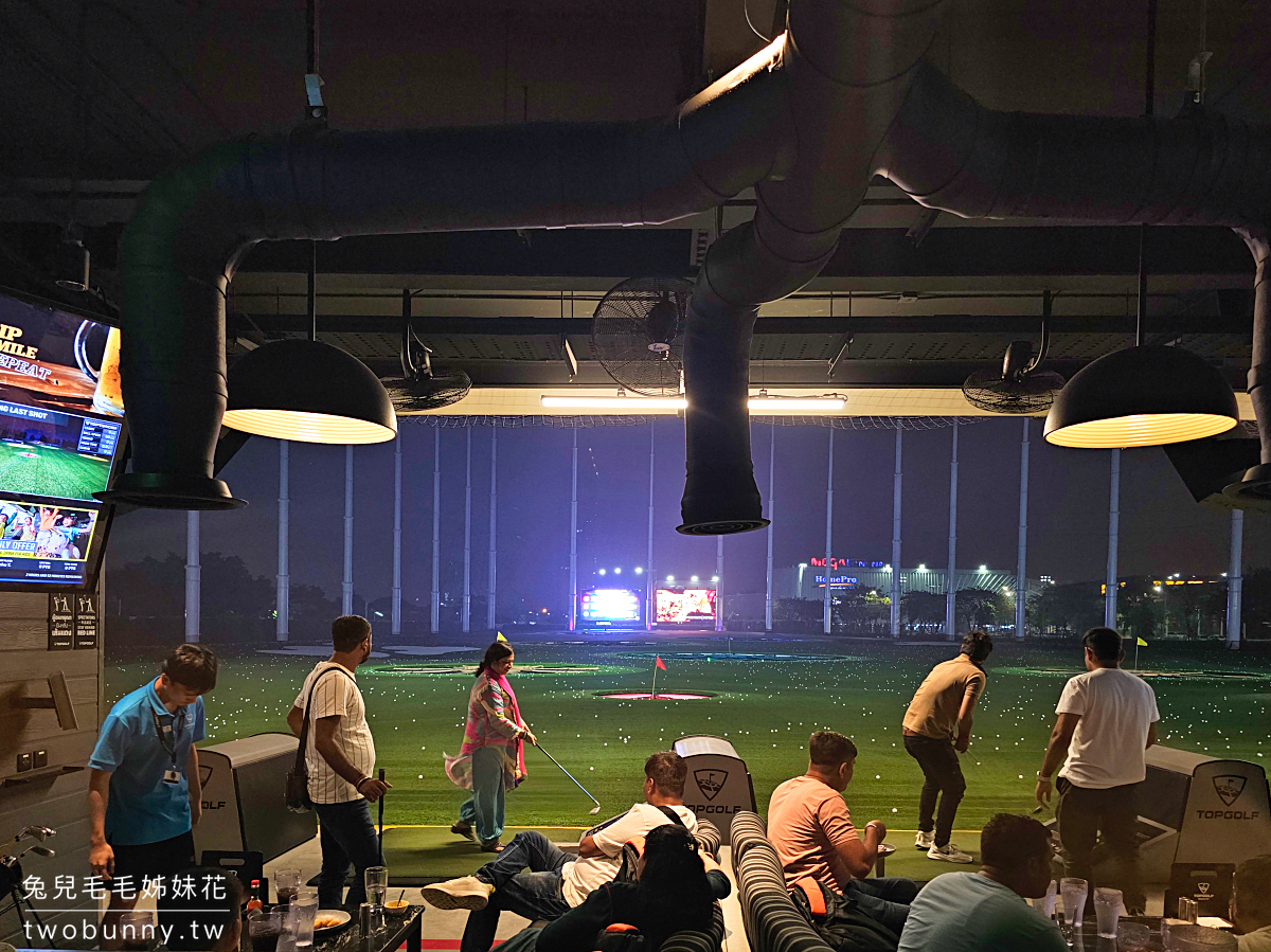 泰國曼谷景點》TOPGOLF Megacity~最嗨高爾夫俱樂部，附設餐廳酒吧適合親子全家同樂 @兔兒毛毛姊妹花