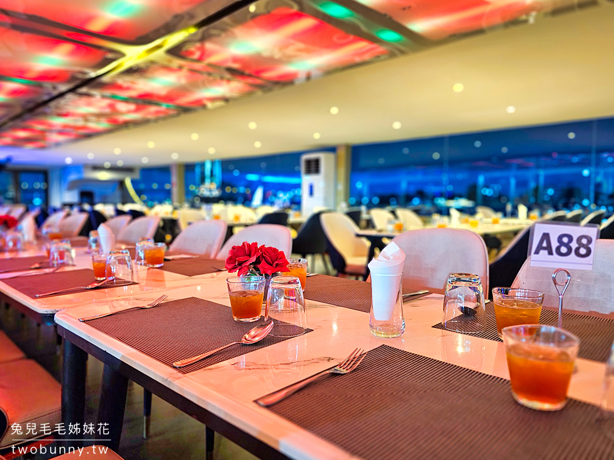 Viva Alangka Cruise｜泰國曼谷昭波耶河遊船晚餐 buffet 看夜景 LIVE表演，這裡上船免排隊 @兔兒毛毛姊妹花