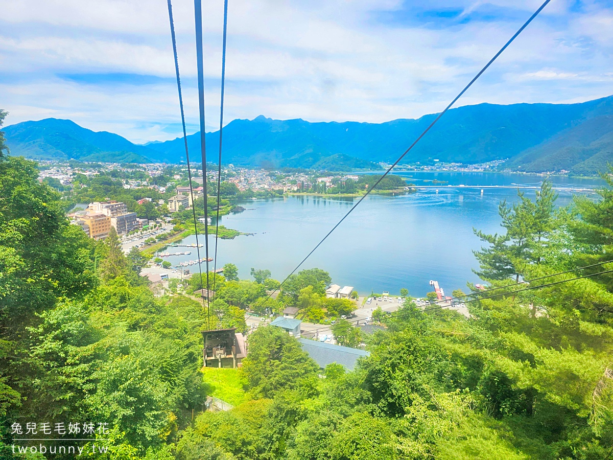 河口湖天上山公園｜搭乘河口湖全景纜車上山，邊盪鞦韆邊欣賞富士山絕景 @兔兒毛毛姊妹花