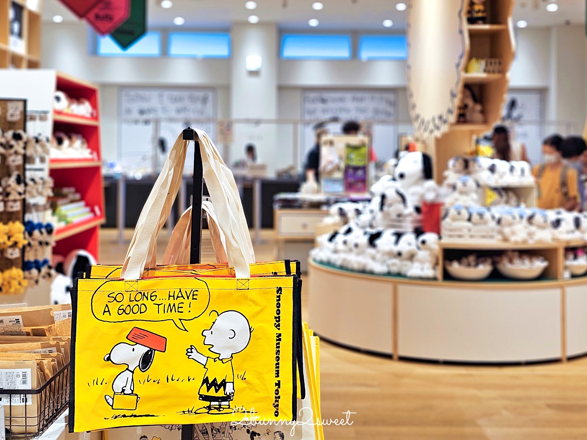 東京景點「史努比博物館 Snoopy Museum Tokyo」8公尺巨大史努比太可愛，限定商品太好買 @兔兒毛毛姊妹花