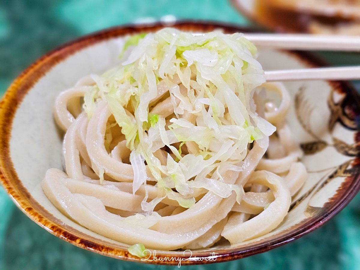 櫻井烏龍麵｜富士吉田本町商店街必吃鄉土美食，日本最硬吉田烏龍麵口感Q彈 便宜好吃 @兔兒毛毛姊妹花