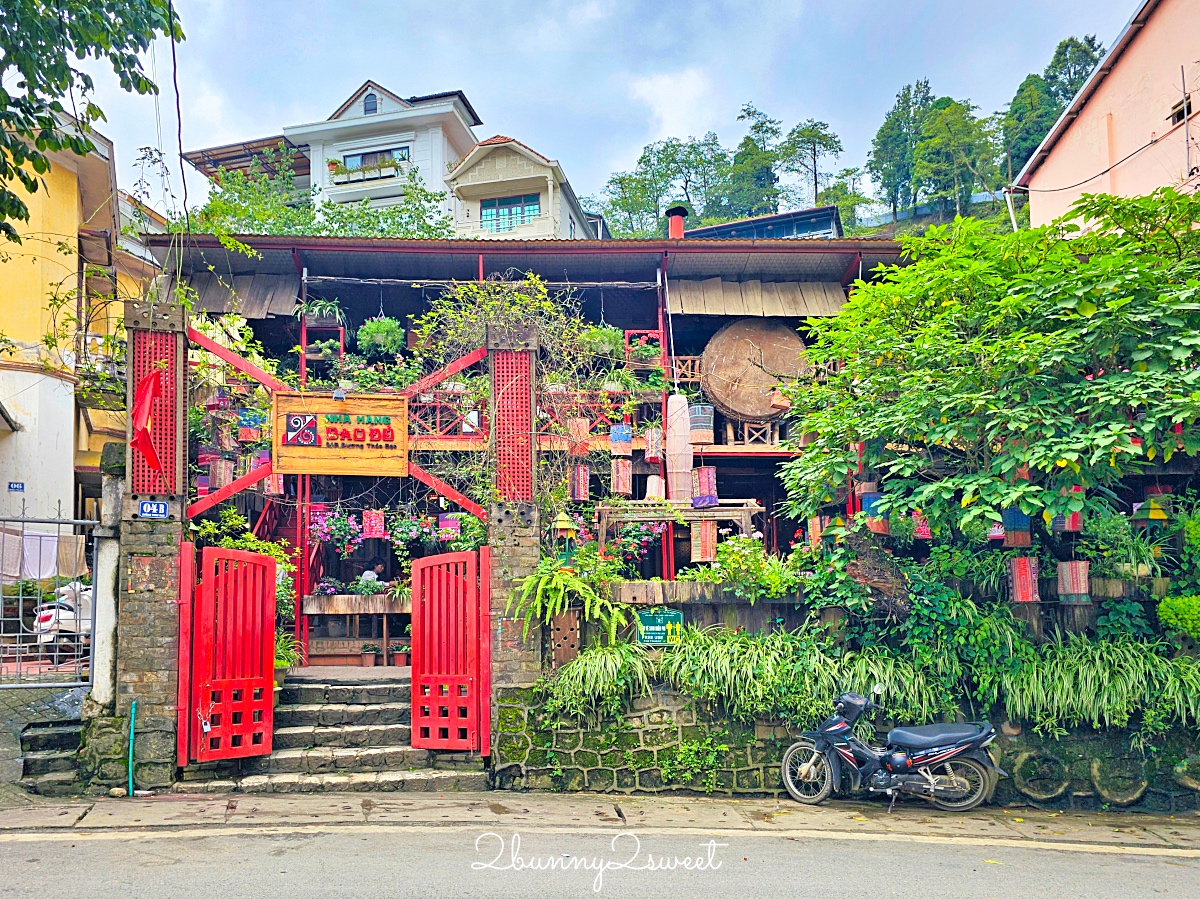 Red Dzao House｜北越沙壩必吃美食紅瑤族風味餐，鮭魚生魚片、鱘龍魚火鍋、竹筒糯米飯 @兔兒毛毛姊妹花