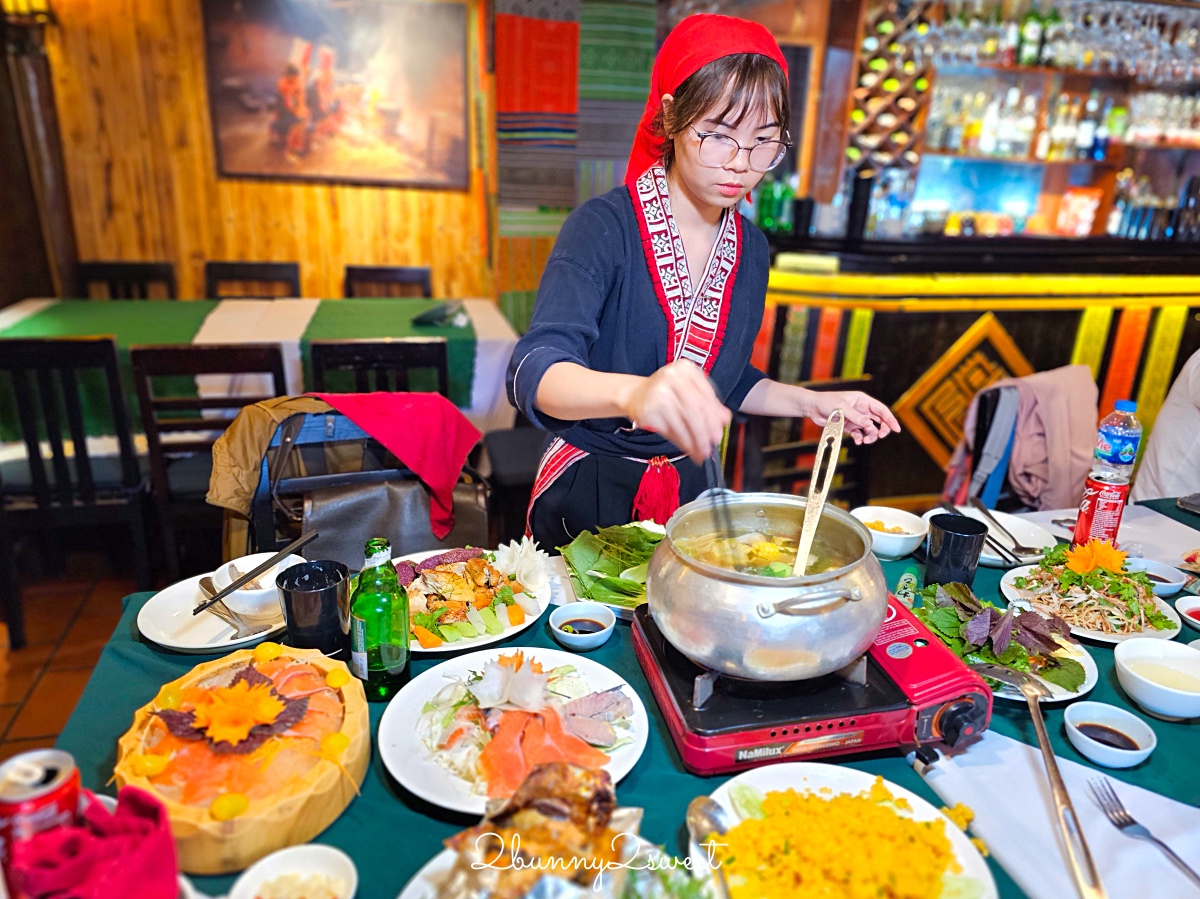 Red Dzao House｜北越沙壩必吃美食紅瑤族風味餐，鮭魚生魚片、鱘龍魚火鍋、竹筒糯米飯 @兔兒毛毛姊妹花