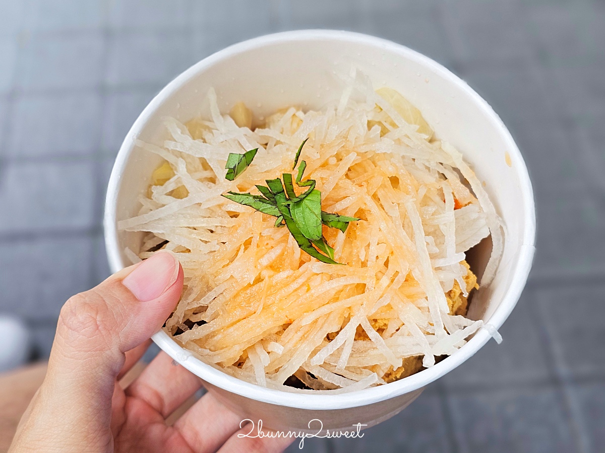 基隆美食「玉里橋頭臭豆腐基隆店」不用去花蓮，基隆車站孝三路就吃得到酥脆臭豆腐 @兔兒毛毛姊妹花