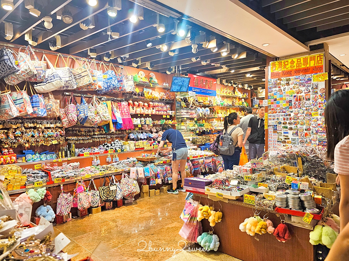 香港太平山這樣玩｜搭百年交通工具「山頂纜車」欣賞維多利亞港美景、逛杜莎夫人蠟像館 @兔兒毛毛姊妹花