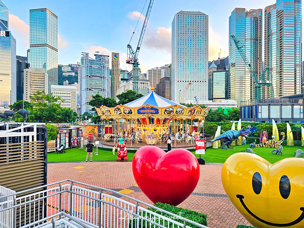 港島景點「香港摩天輪」60公尺高空欣賞維多利亞港景緻，門票20港幣銅板價超便宜 @兔兒毛毛姊妹花