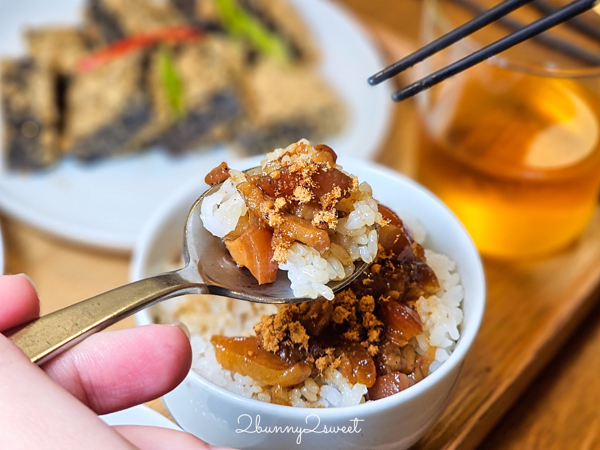 南京復興美食「滷肉飯店」全台最高質感滷肉飯餐廳，根本藝廊等級但價格很親民 @兔兒毛毛姊妹花